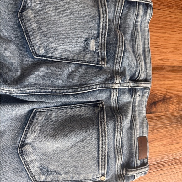 Barely Worn Judy Blue Distressed Skinny Jeans - Picture 4 of 4